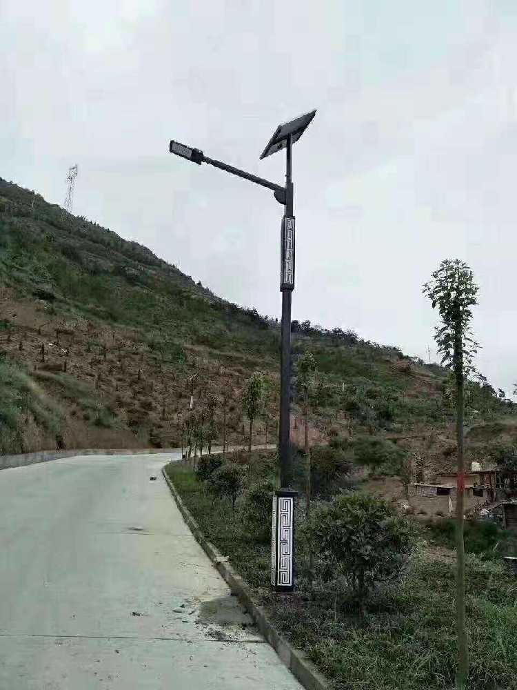 塔城仿古太阳能路灯